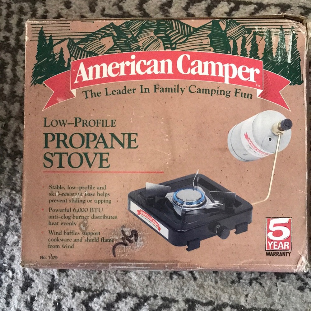 Low profile propane stove